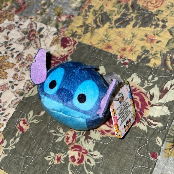 5 piece bundle- Disney Tsum-Tsum Mickey Mouse set! NWT! - Picture 6 of 7